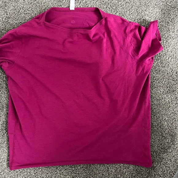 Oversized lululemon top - Picture 1 of 1